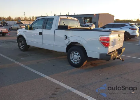 2011 Ford F-150 Xl z USA, uszkodzony, nr VIN 1FTFX1CF5BFB25037